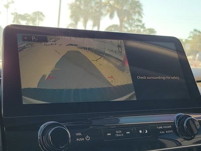 2022 Nissan Armada SV