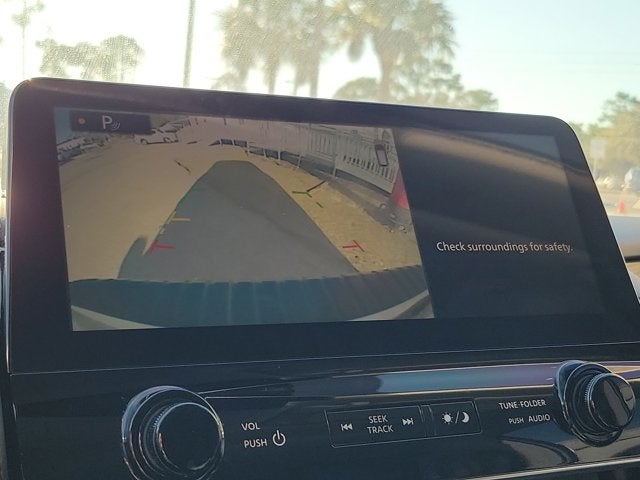 2022 Nissan Armada SV