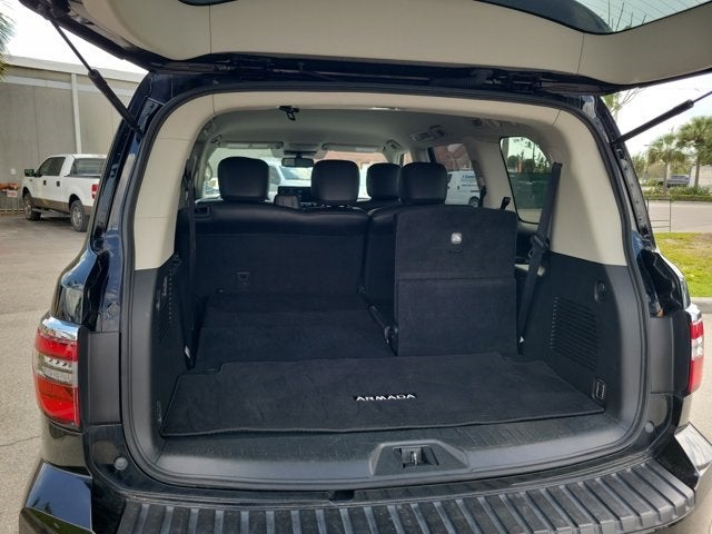 2024 Nissan Armada SV