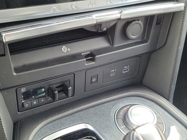 2024 Nissan Armada SV