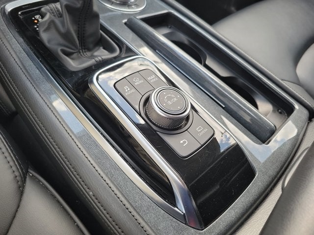 2024 Nissan Armada SV