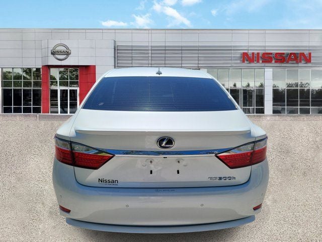2013 Lexus ES 300h