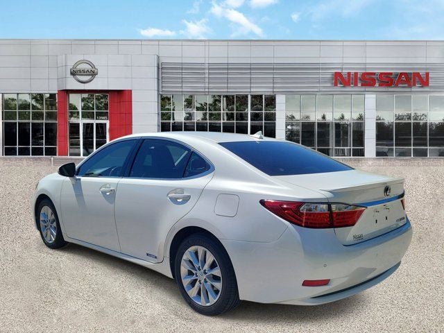 2013 Lexus ES 300h