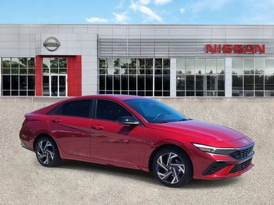 2025 Hyundai Elantra SEL Sport
