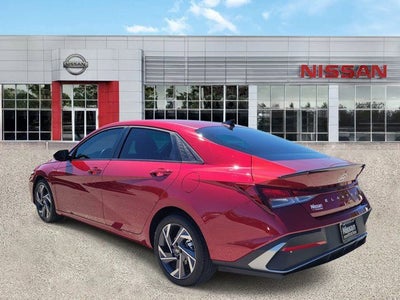 2025 Hyundai Elantra SEL Sport