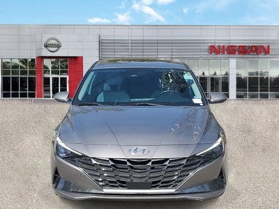 2022 Hyundai Elantra Limited