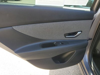 2022 Hyundai Elantra Limited