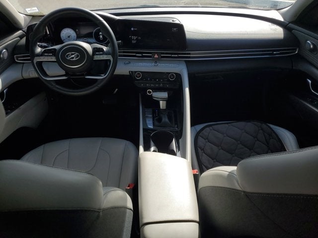 2022 Hyundai Elantra Limited