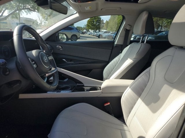 2022 Hyundai Elantra Limited