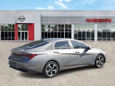 2022 Hyundai Elantra Limited