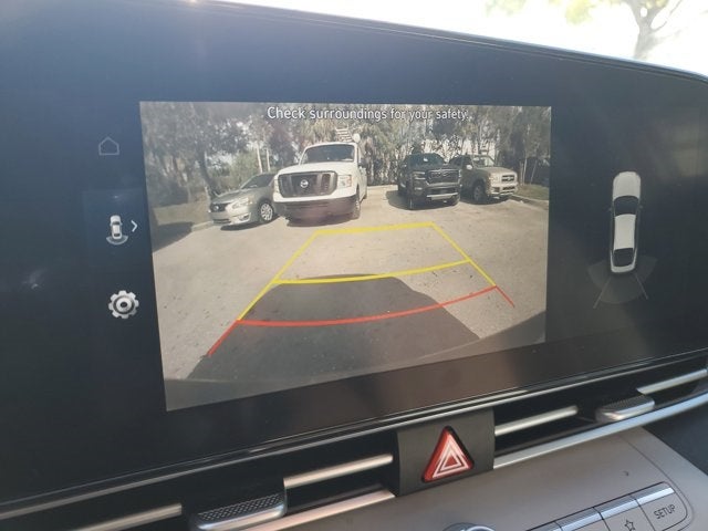 2022 Hyundai Elantra Limited