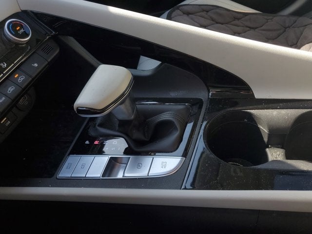 2022 Hyundai Elantra Limited