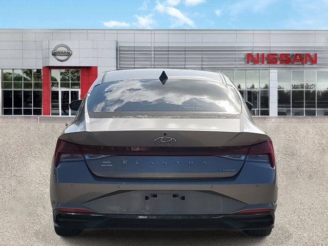 2022 Hyundai Elantra Limited