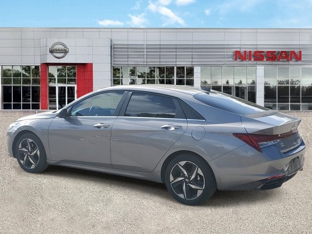 2022 Hyundai Elantra Limited