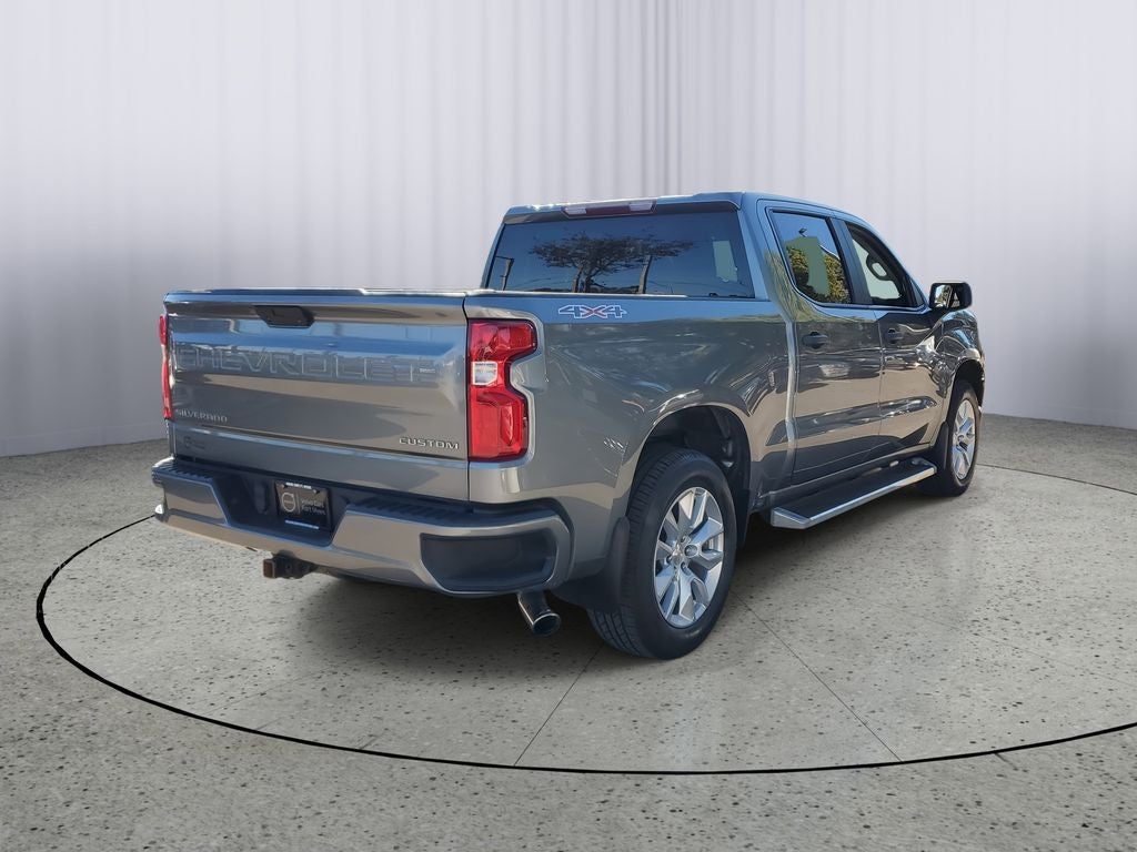 2020 Chevrolet Silverado Custom