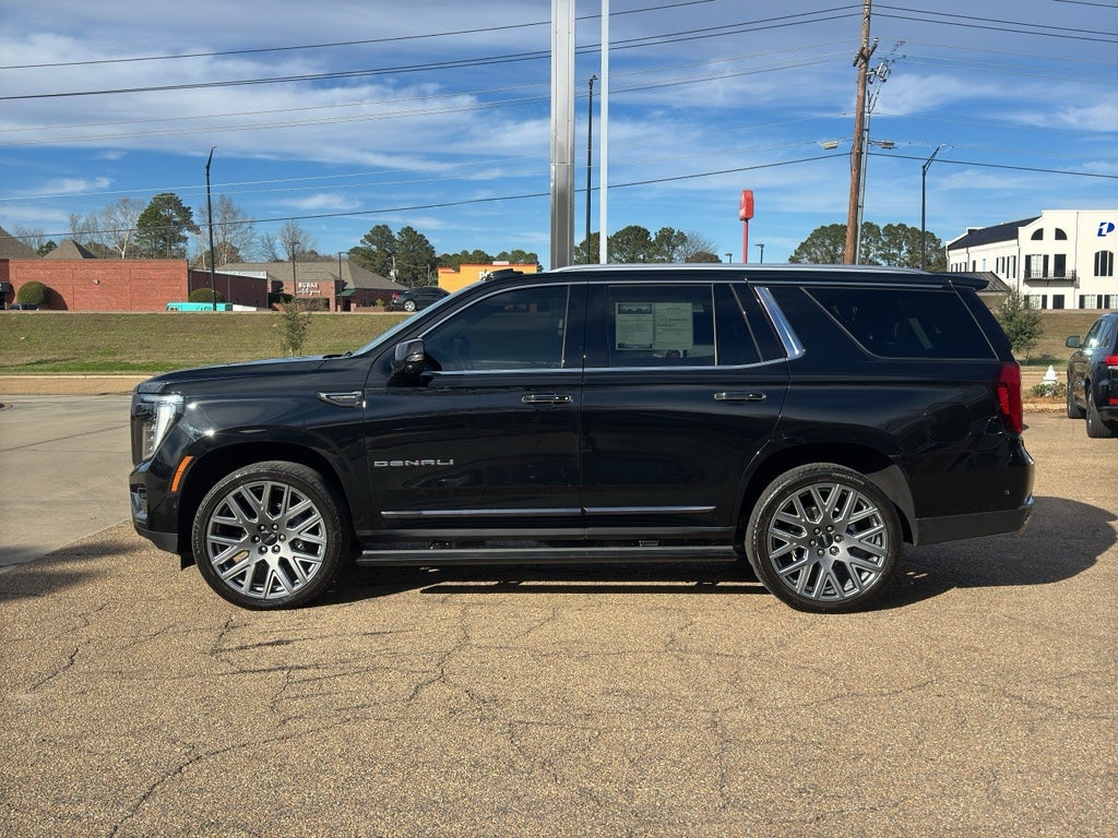 2025 GMC Yukon Denali Ultimate