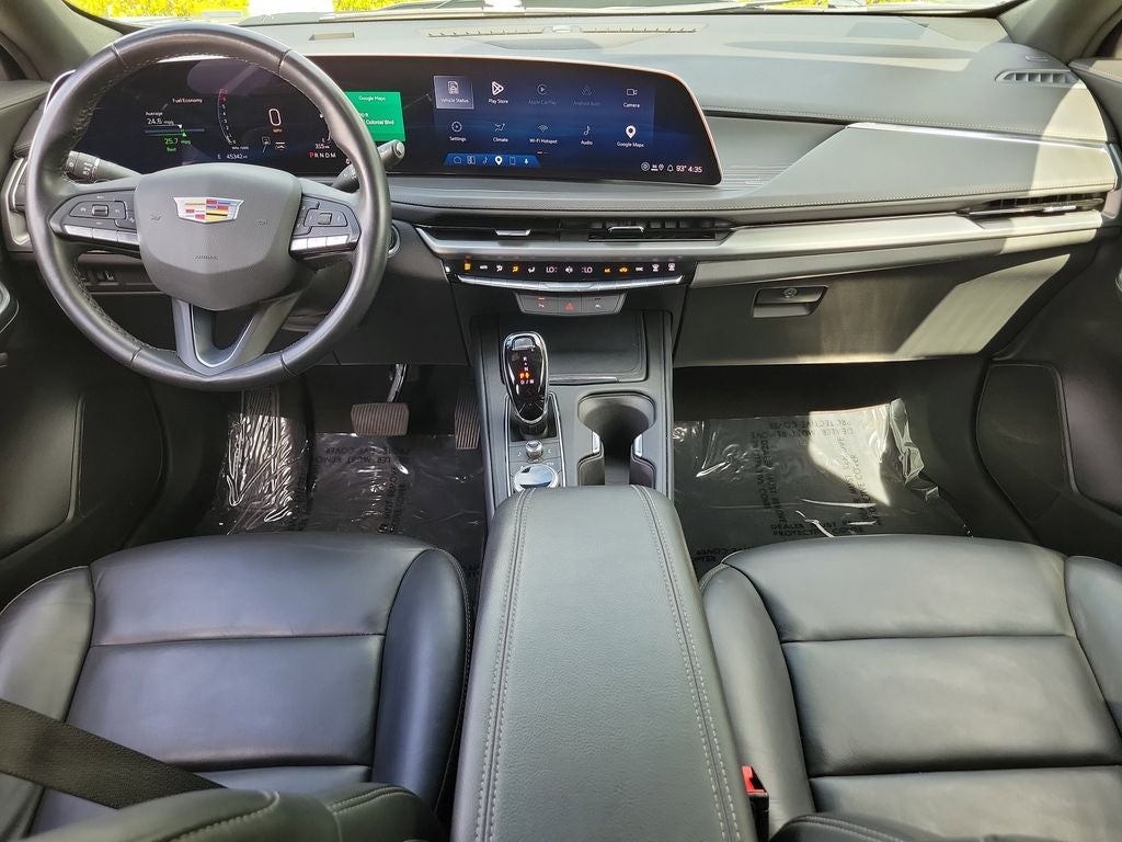 2025 Cadillac XT4 FWD Premium Luxury