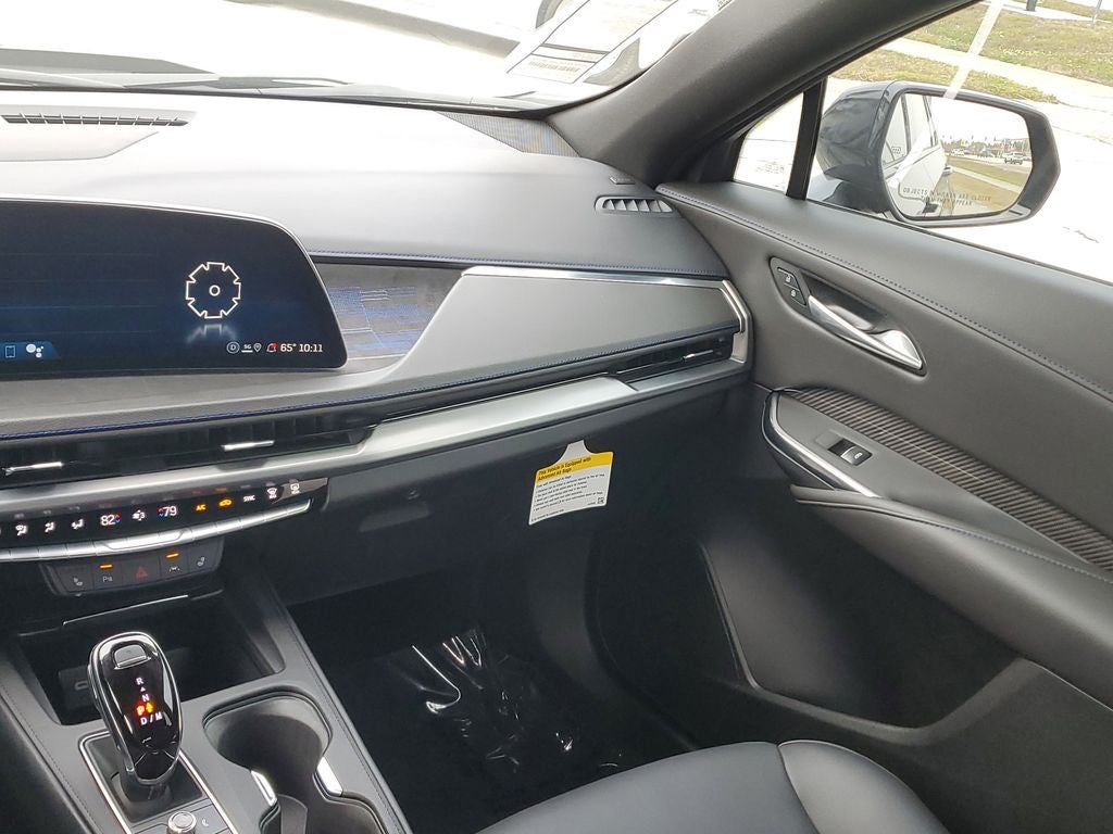 2025 Cadillac XT4 FWD Sport