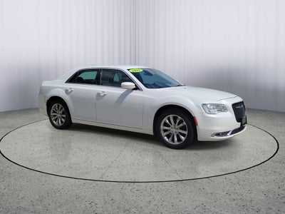 2016 Chrysler 300 Limited
