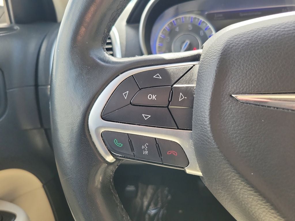 2016 Chrysler 300 Limited