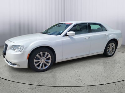 2016 Chrysler 300 Limited