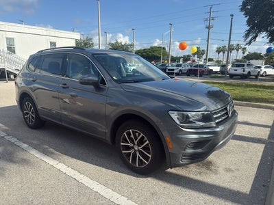 2019 Volkswagen Tiguan SE