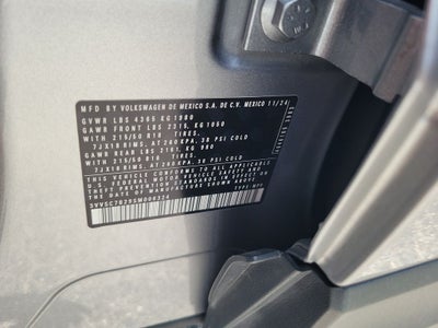 2025 Volkswagen Taos SE