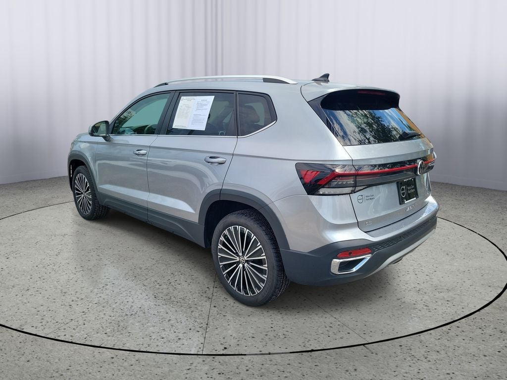 2025 Volkswagen Taos SE