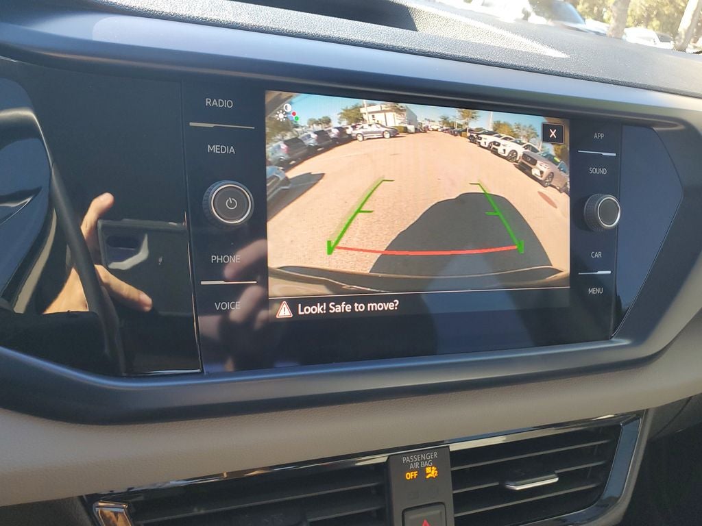 2022 Volkswagen Taos SE