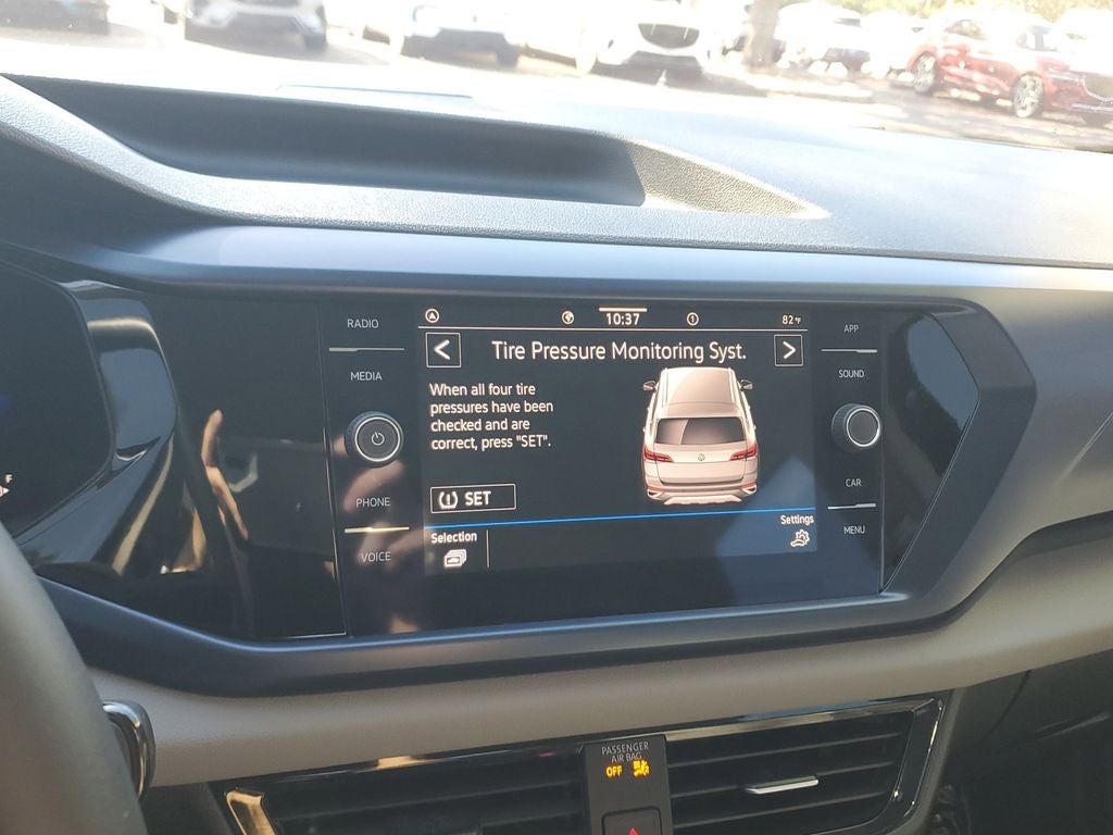 2022 Volkswagen Taos SE