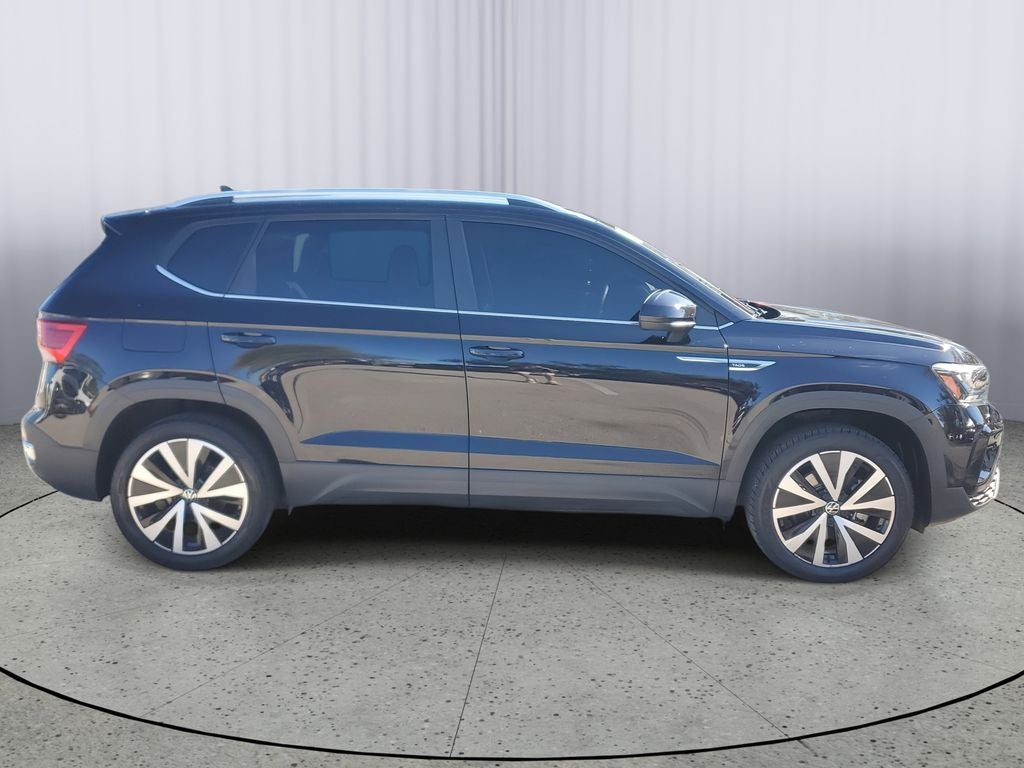 2022 Volkswagen Taos SE