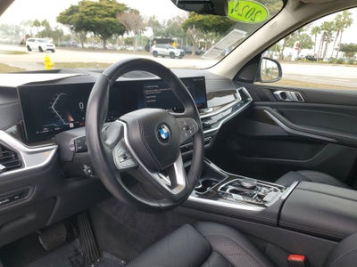2024 BMW X7 xDrive40i