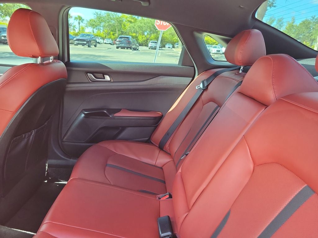 2023 Kia K5 GT-Line
