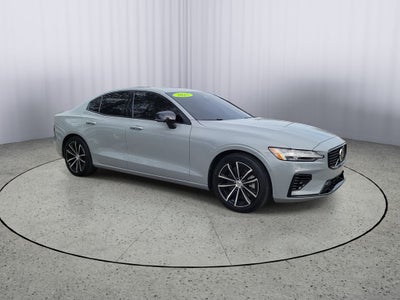 2025 Volvo S60 Plus