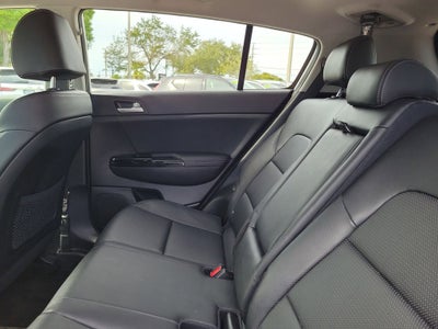 2022 Kia Sportage EX