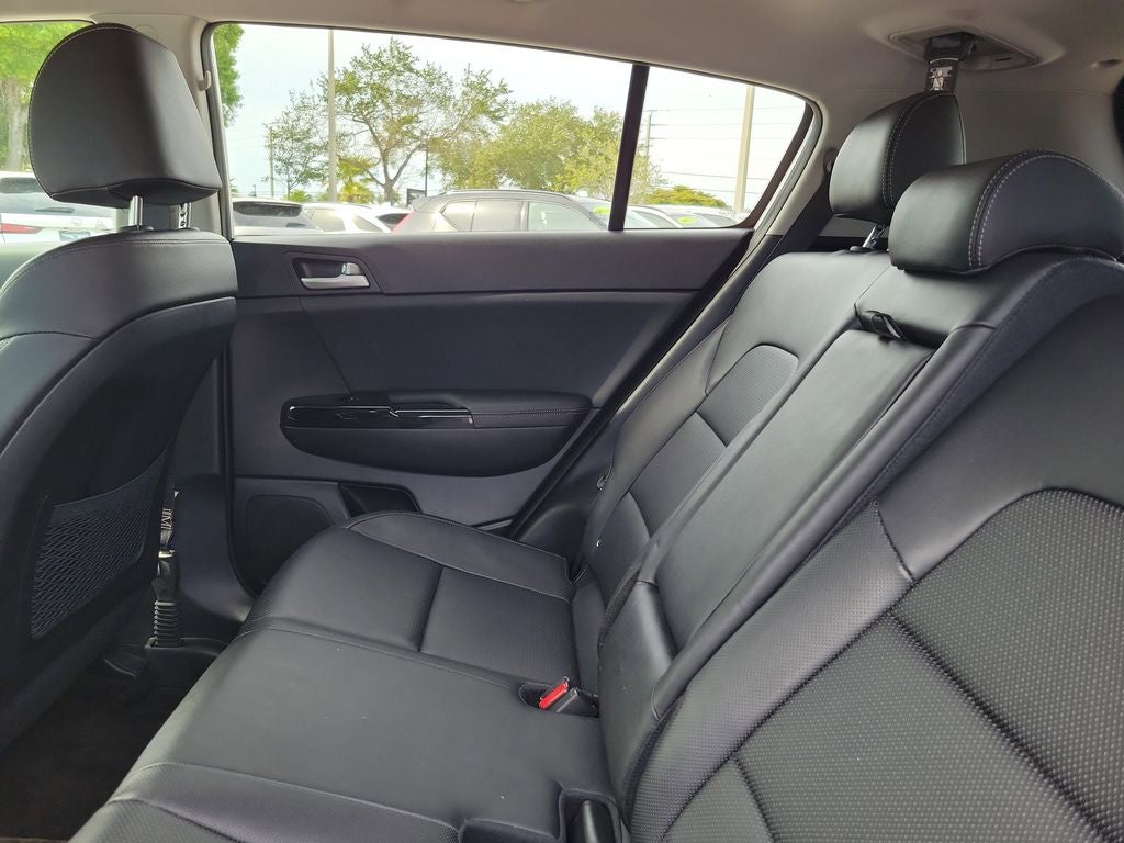 2022 Kia Sportage EX