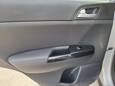 2022 Kia Sportage EX