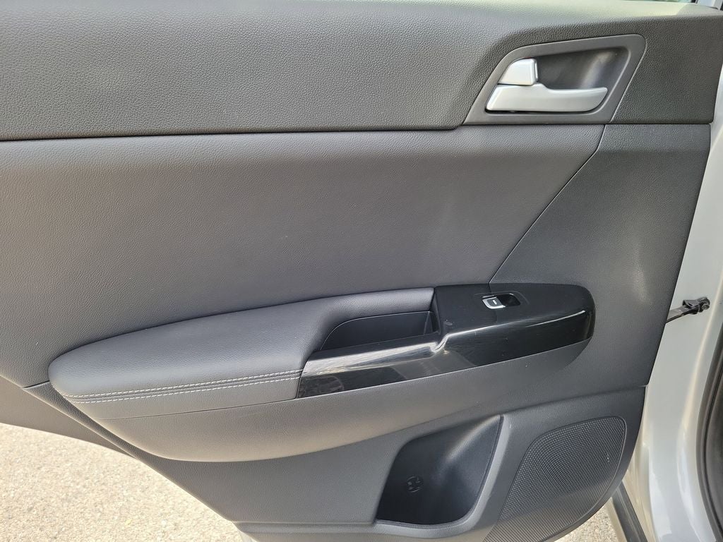 2022 Kia Sportage EX