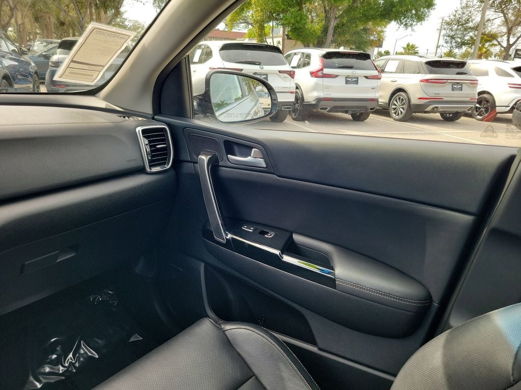 2022 Kia Sportage EX