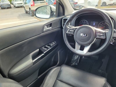 2022 Kia Sportage EX