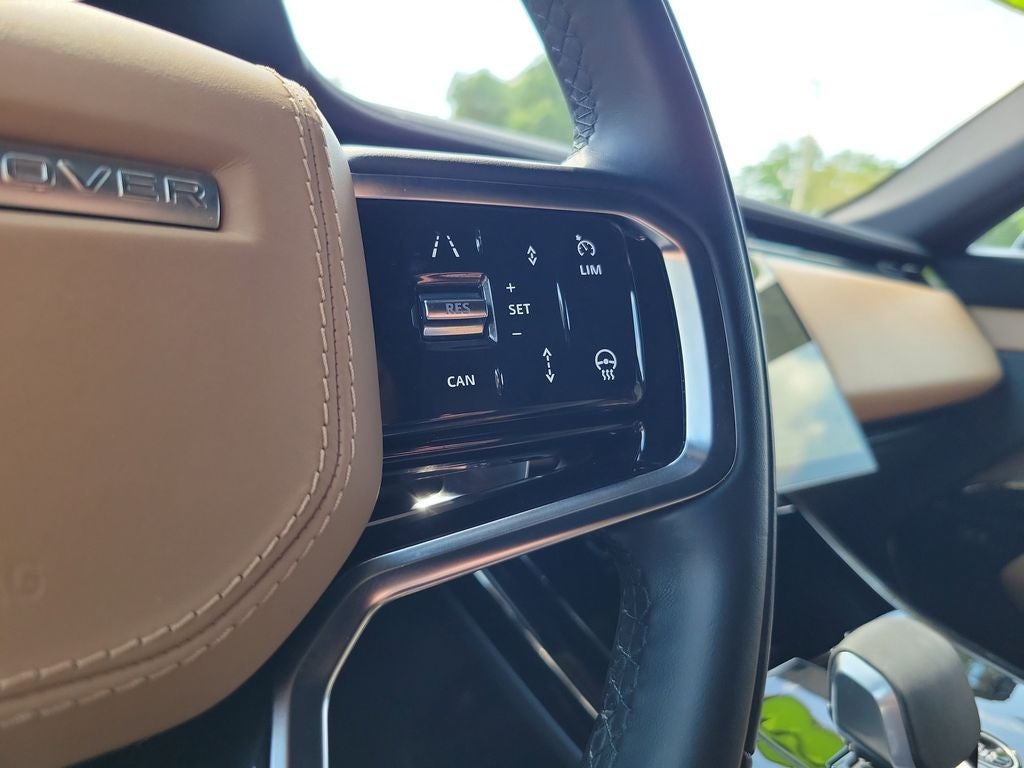 2025 Land Rover Range Rover Sport SE