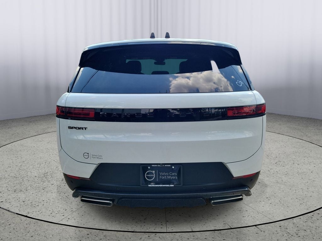 2025 Land Rover Range Rover Sport SE