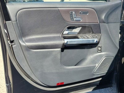 2022 Mercedes-Benz GLB 250