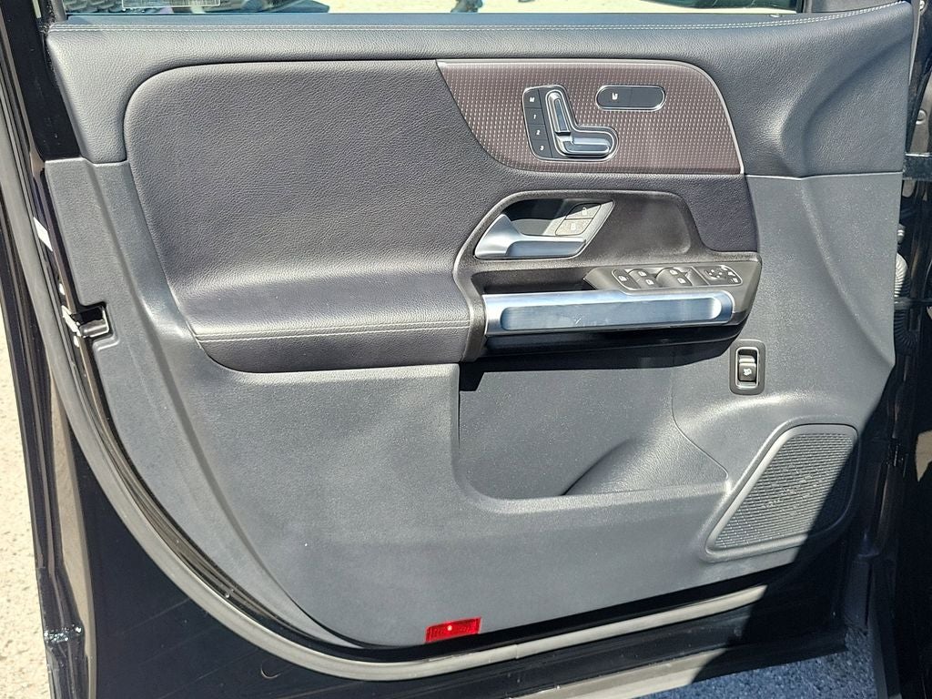 2022 Mercedes-Benz GLB 250