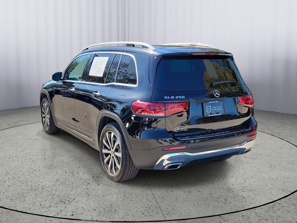 2022 Mercedes-Benz GLB 250