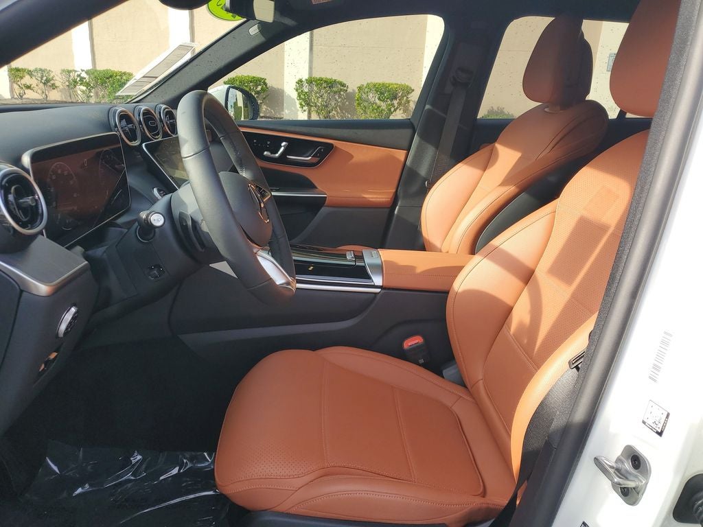 2025 Mercedes-Benz GLC 300GLC