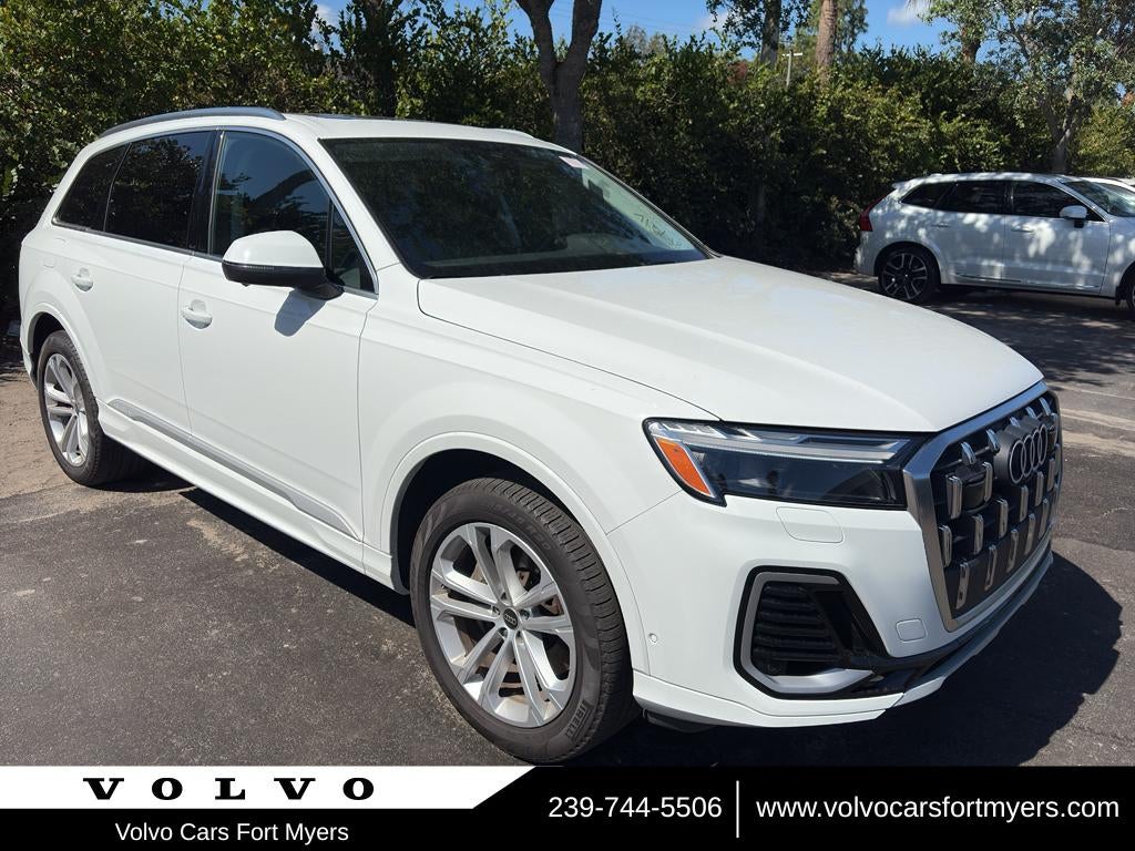 2025 Audi Q7 Premium Plus