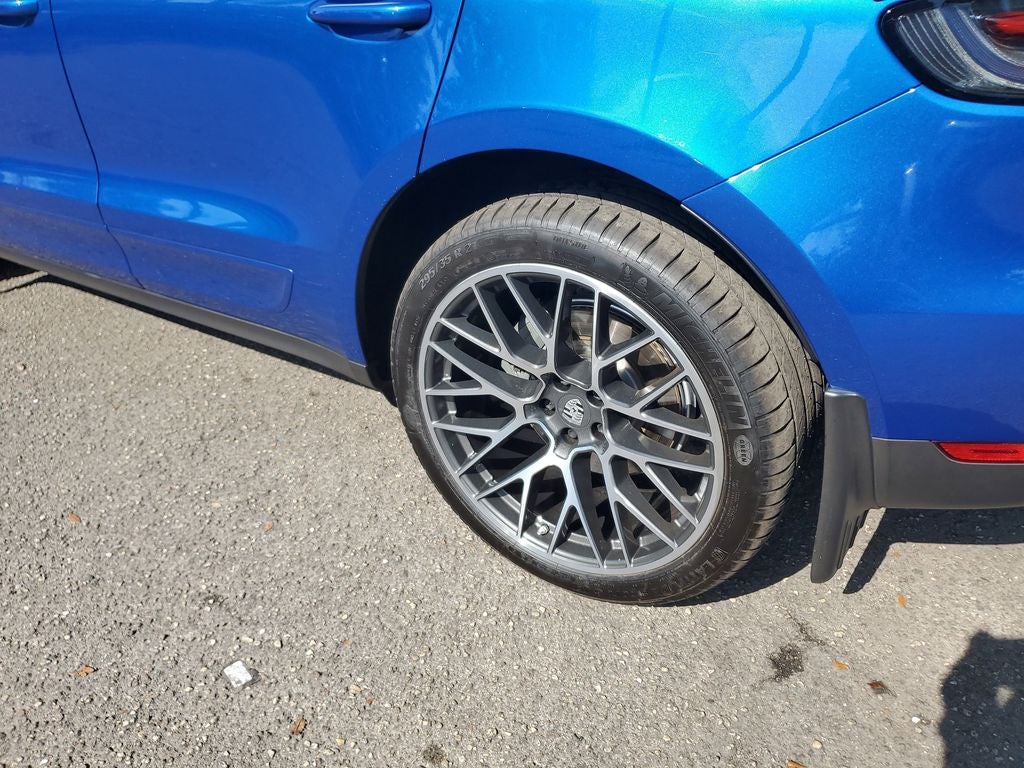 2021 Porsche Macan S