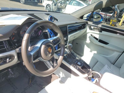 2021 Porsche Macan S