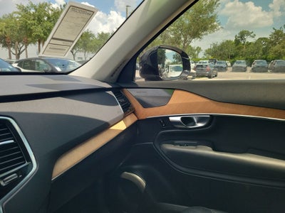 2023 Volvo XC90 Plus